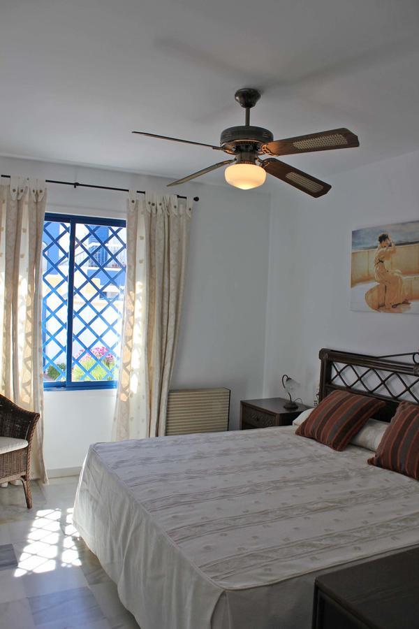 Apartamentos El Minarete Ροκέτας ντε Μαρ Εξωτερικό φωτογραφία